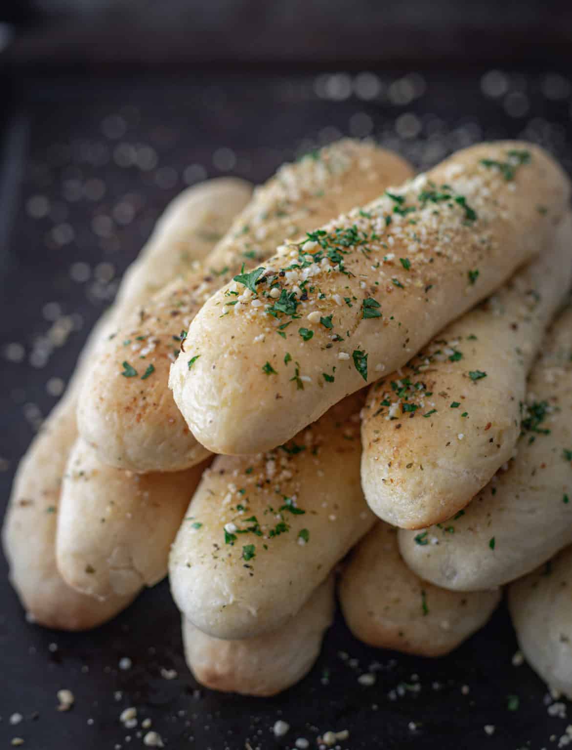 Easy Homemade Breadsticks (vegan) simplyceecee.co