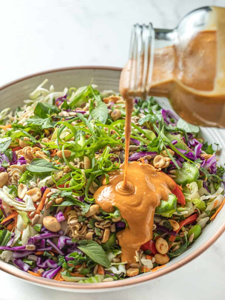 Thai Chicken Mason Jar Salad with Spicy Peanut Dressing