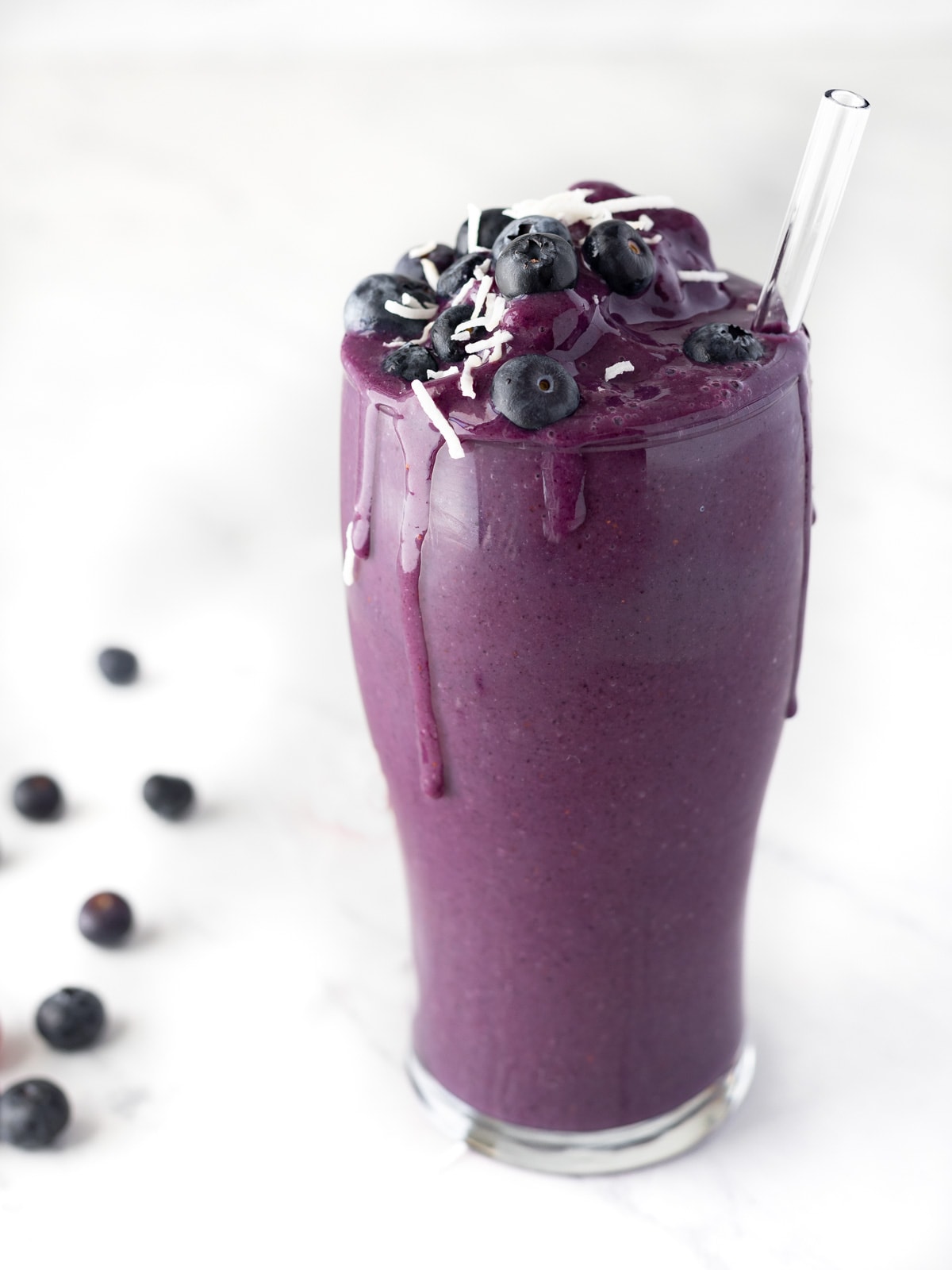 Banana Berry Smoothie {Vegan Recipe} - FeelGoodFoodie